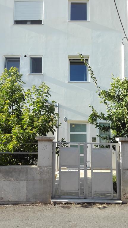 Evantia'S Cosy Studio Chrissi Akti Chania Exterior foto